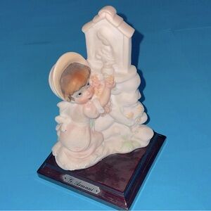 Giuseppe Armani Vintage 1987 “Flowers at the Alter” Porcelain Figurine